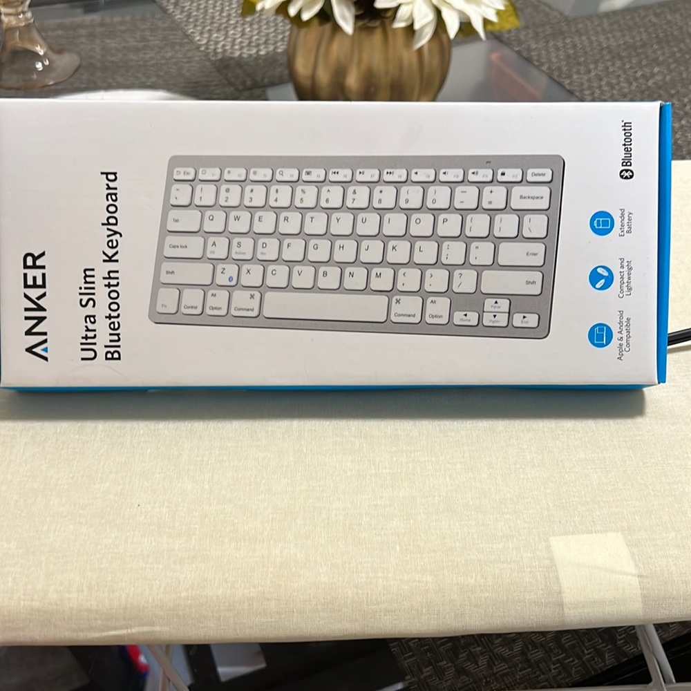 Anker Ultra Slim Bluetooth Keybpard